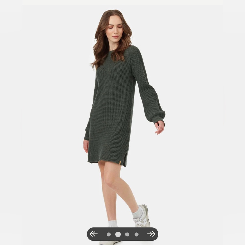 Tentree crewneck knit sweater dress - forest green